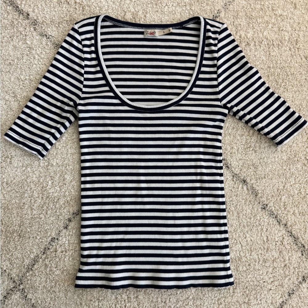 Faherty Freestyle Rib Knit Scoop Neck Top